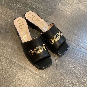 GUCCI Zumi Leather Sandals US 5 (EU 35) - Fit US 5-5.5 - NWOT